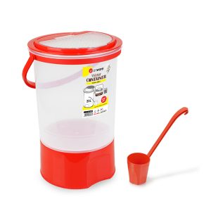 E-1522 Water Container With Ladle